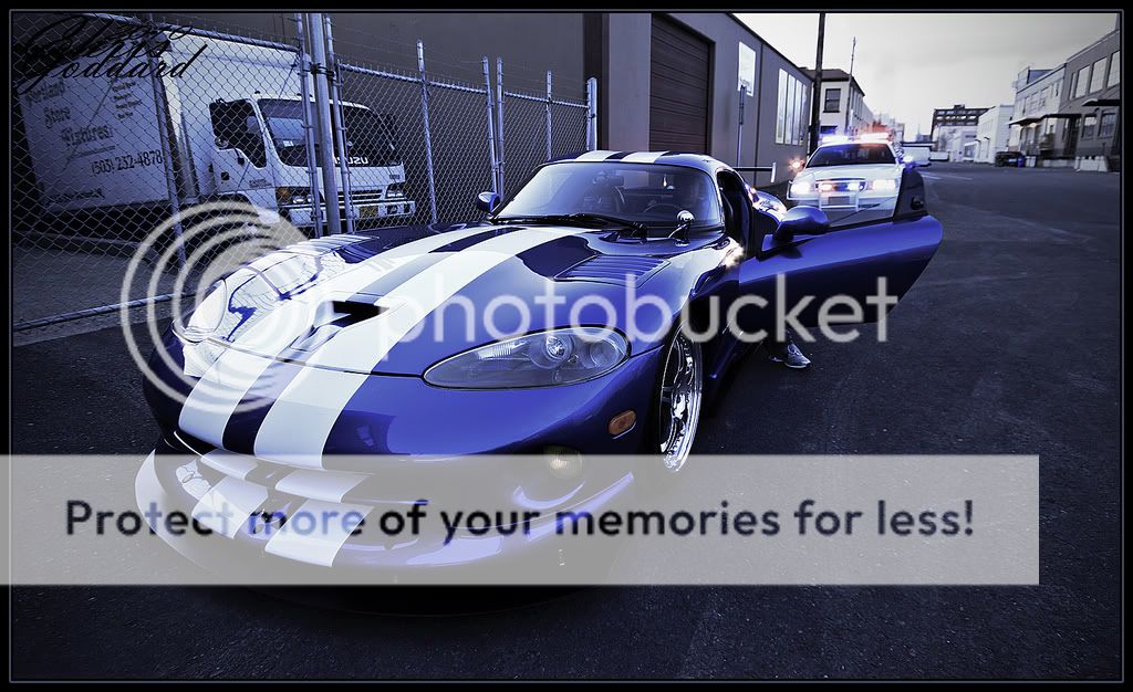 IMAGE: http://i701.photobucket.com/albums/ww12/cagoddard/viper.jpg