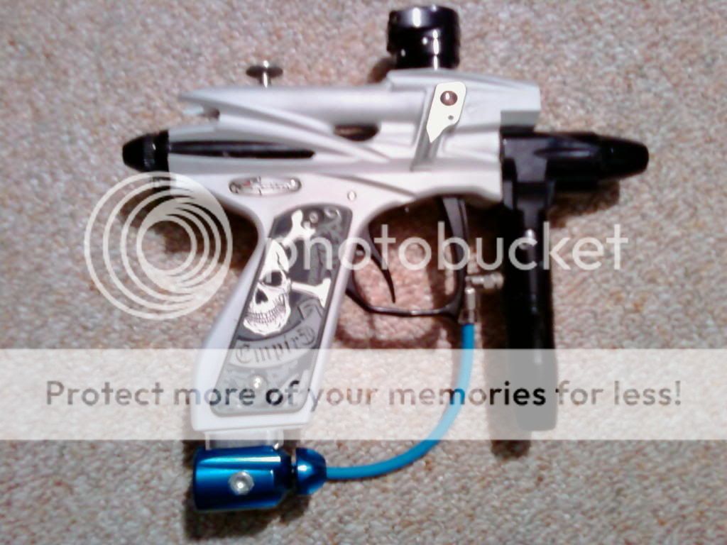 Dust White 06 Bob Long Infamous Intimidator. Asking 350 shipped and PP'd.